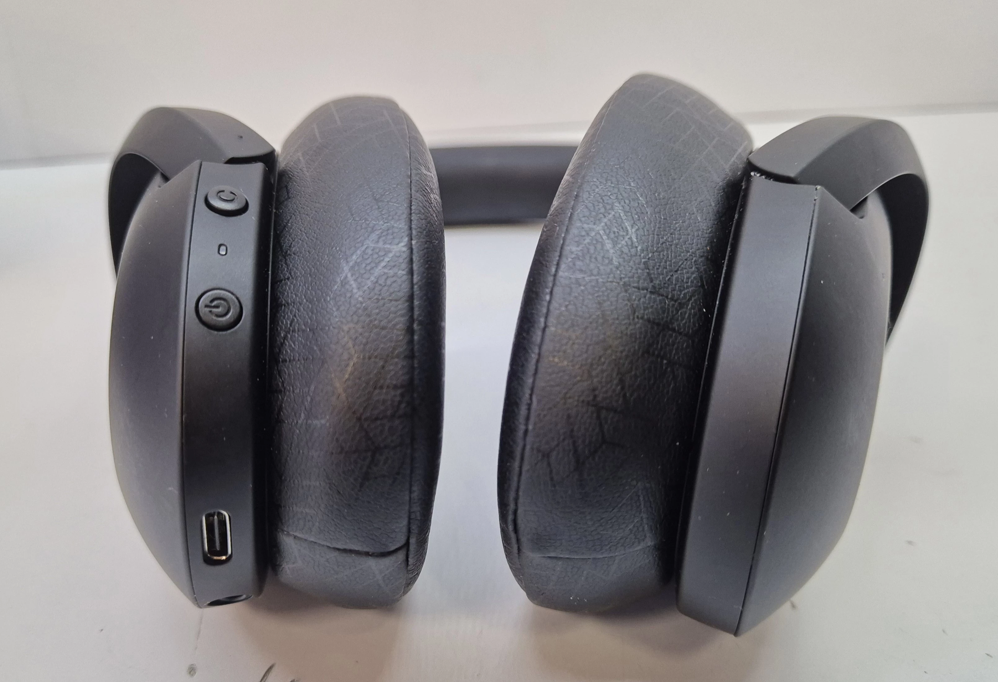 sluchawki-sony-wh-h910n-kolor-dominujacy-czarny