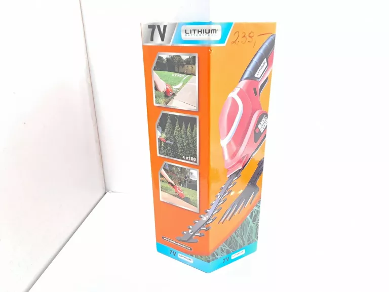 NOŻYCE DO ŻYWOPŁOTU BLACK DECKER GSL700