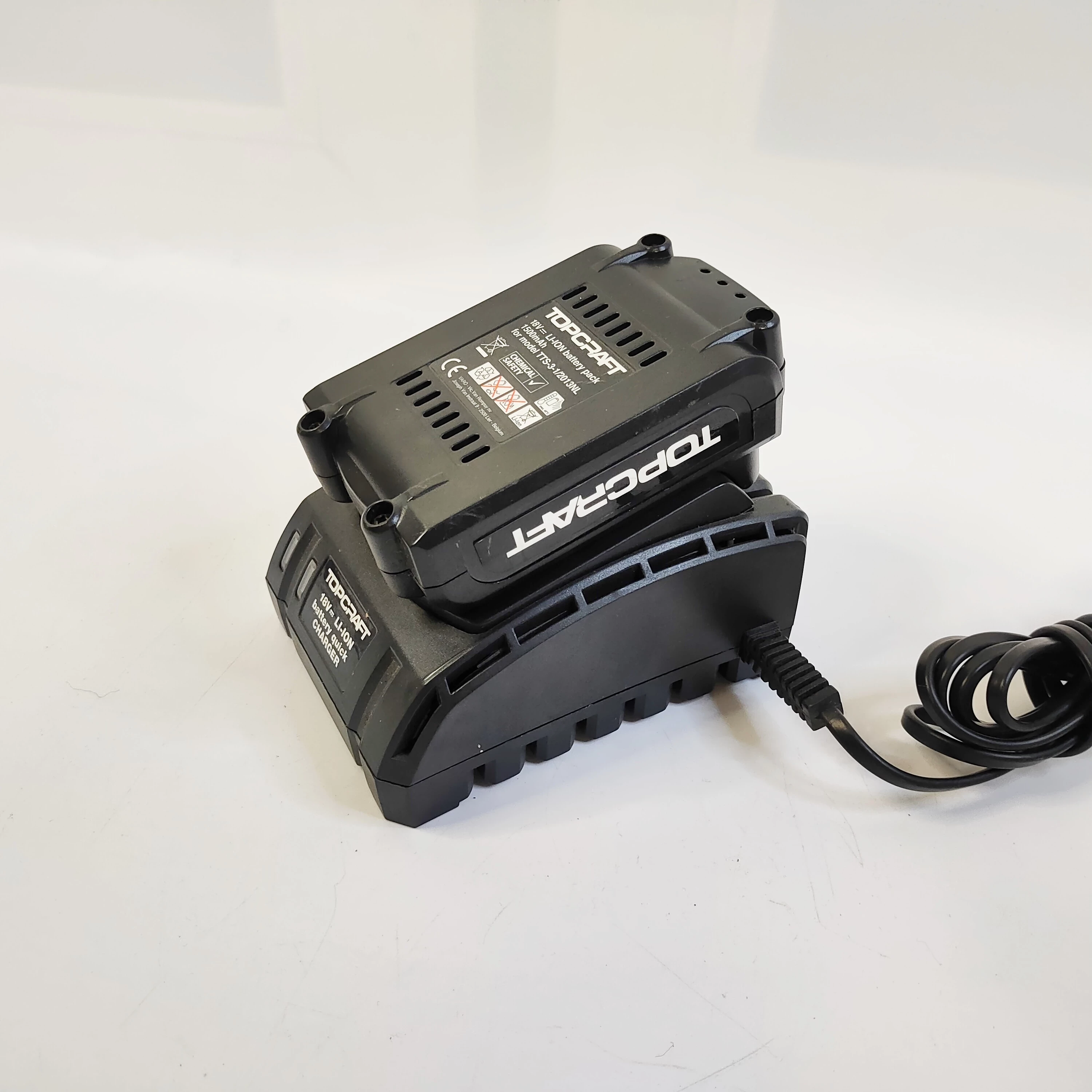 ladowarka-akumulatorowa-top-craft-tts-3-12013nl-akumulator-tts-3-12013-marka-top-craft