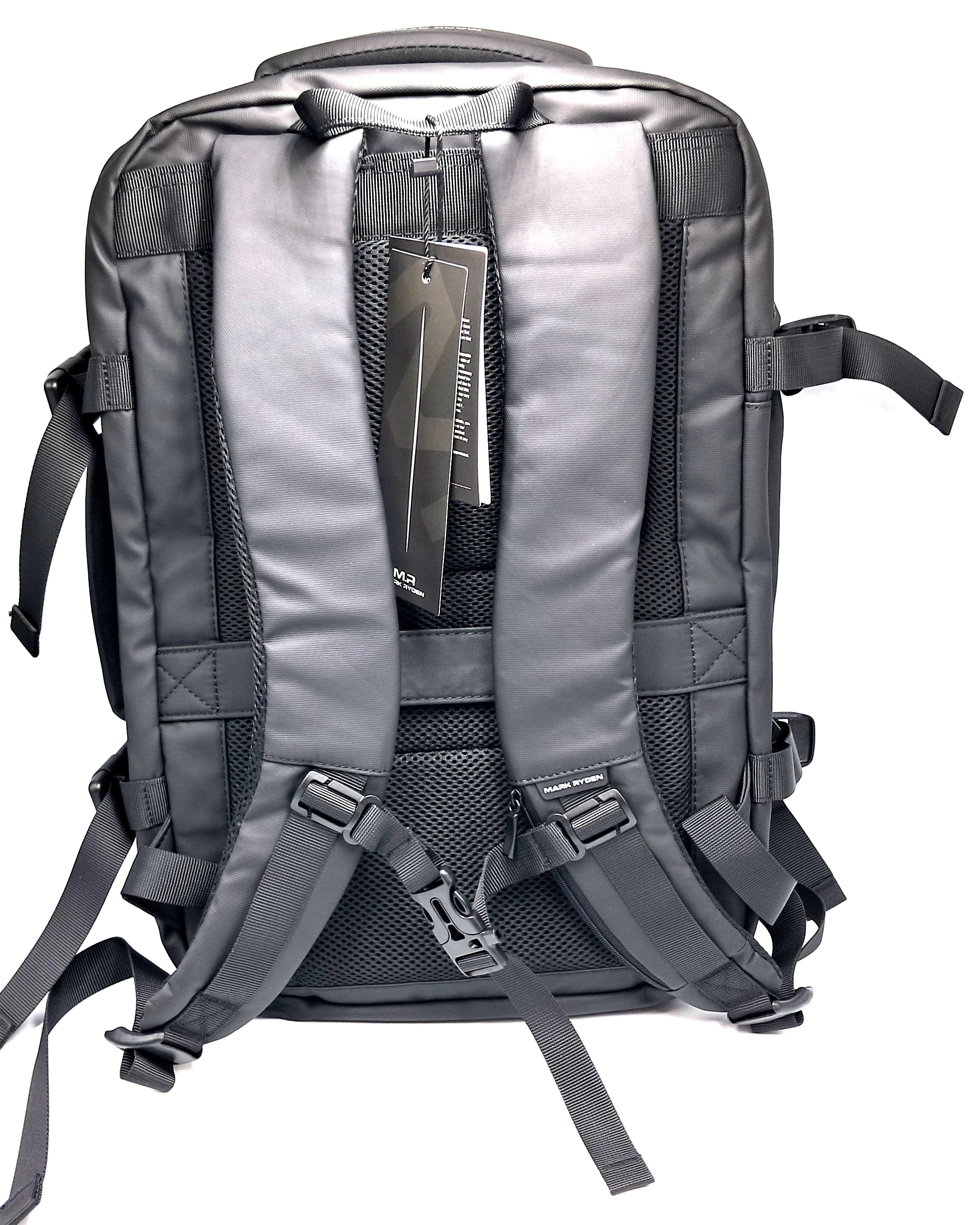 plecak-mark-ryden-17-cal-wzor-dominujacy-mix-wzorow