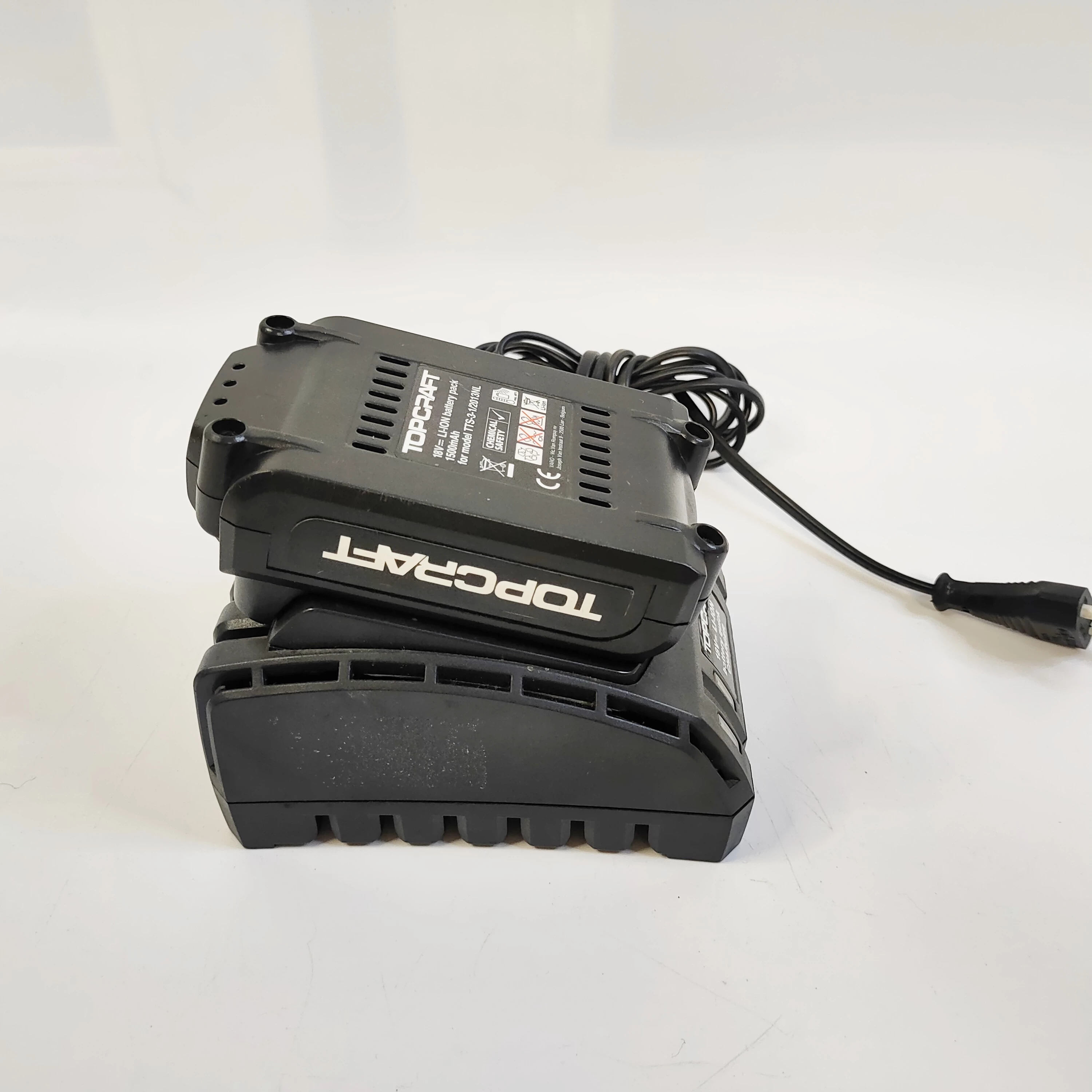 ladowarka-akumulatorowa-top-craft-tts-3-12013nl-akumulator-tts-3-12013-plac-daszynskiego-5-czestochowa-sj