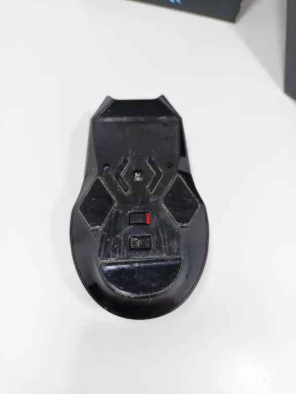 MYSZKA BEZPRZEWODOWA LOGITECH G900 CHAOS SPECTRUM OPIS
