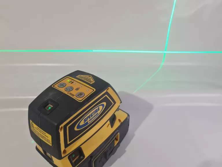 laser-krzyzowy-spectra-precision-lt52g-stan-11323-2