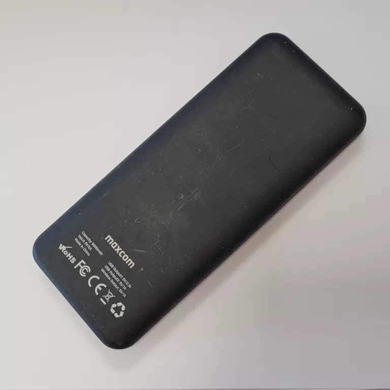 powerbank-maxcom-indukcyjny-kod-producenta-maxcomma8000max