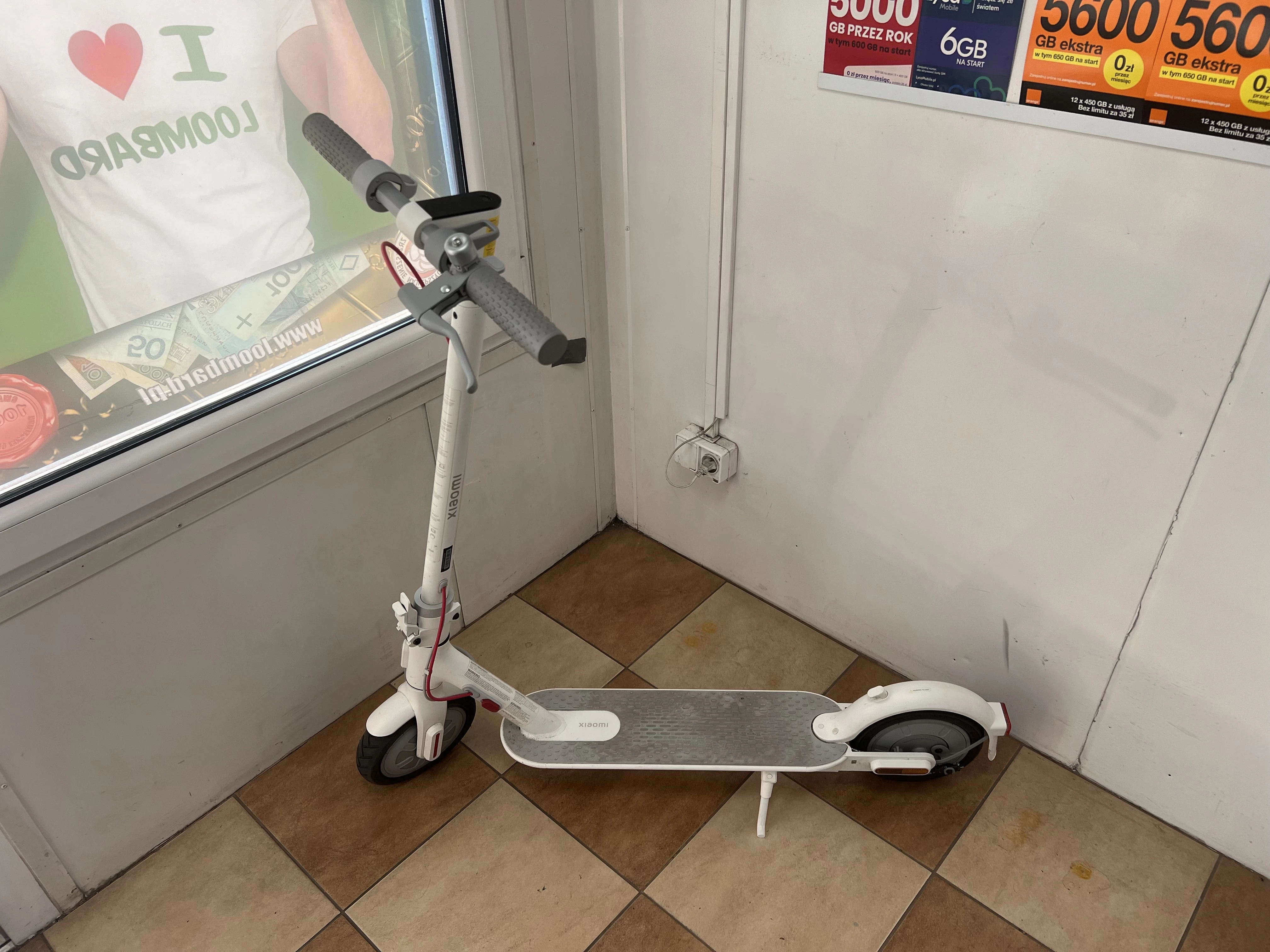 hulajnoga-elektryczna-xiaomi-electric-scooter-3-lite-biala-sciegiennego-64-poznan