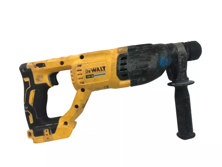 MŁOTOWIERTARKA DEWALT DCH133 /SAMO BODY