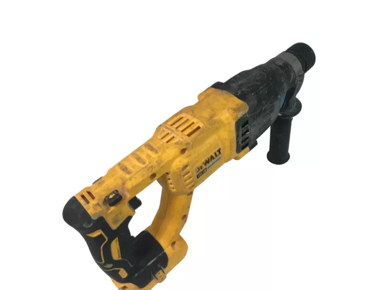 MŁOTOWIERTARKA DEWALT DCH133 /SAMO BODY