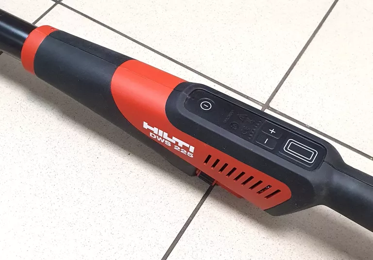 SZLIFIERKA DO PŁYT HILTI  DWS 225 KOMPLET STAN FABRYCZNY