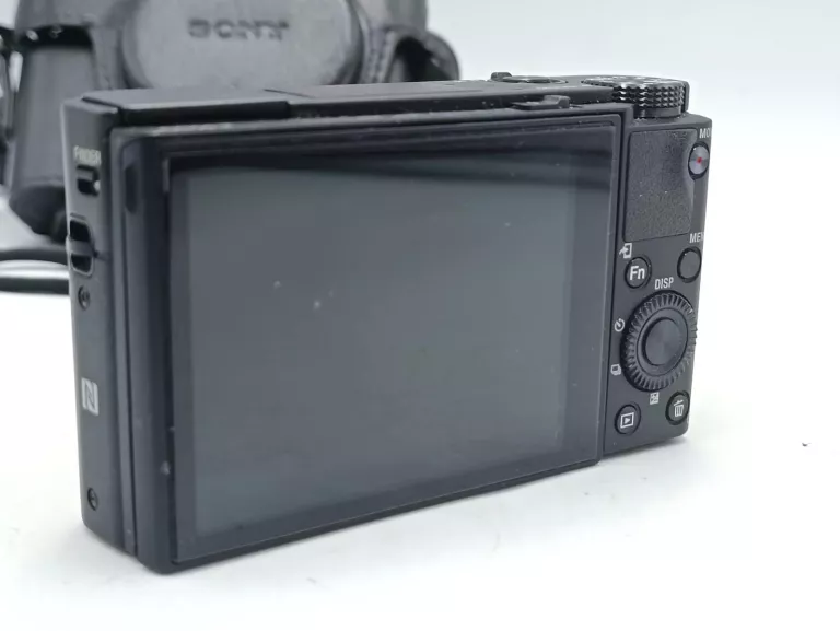 APARAT SONY RX100 V