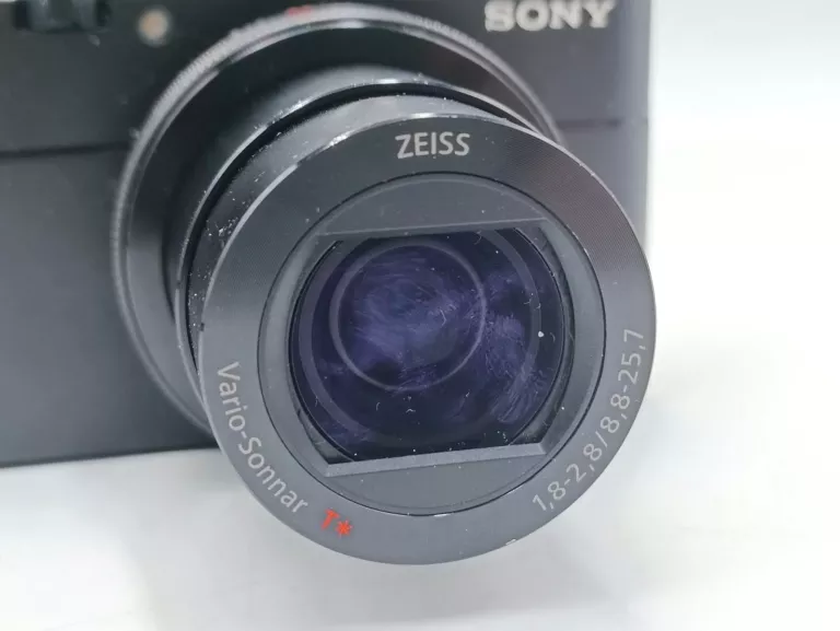 APARAT SONY RX100 V