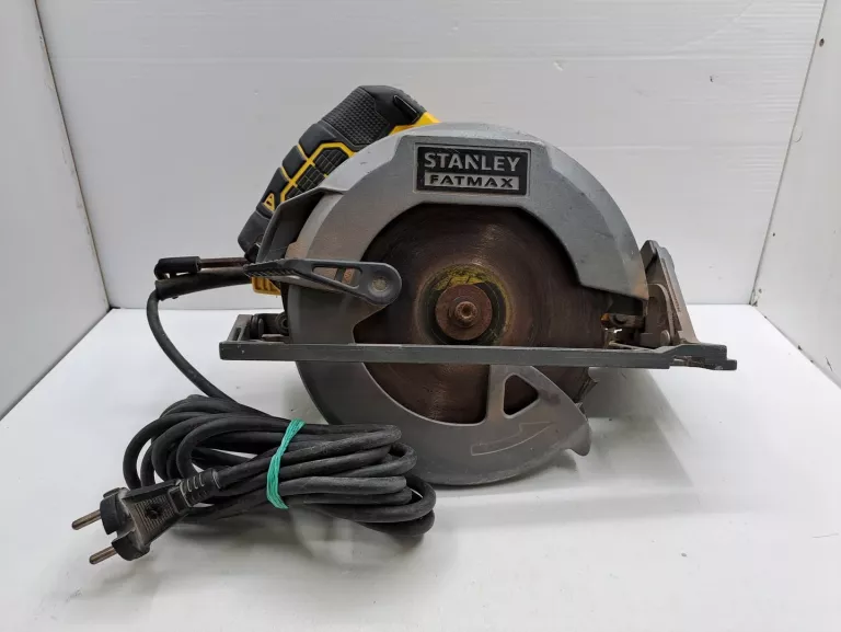 PIŁA TARCZOWA STANLEY 1650 W 16 MM