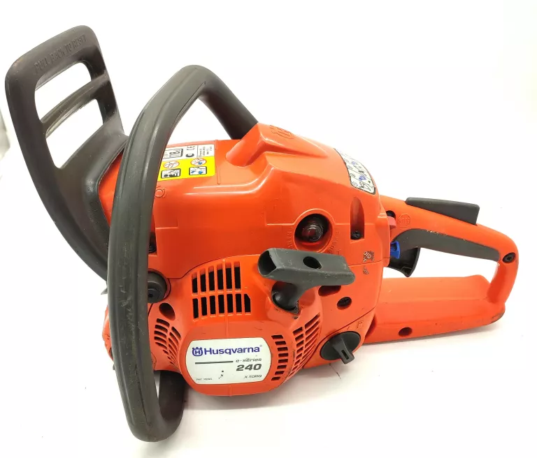 PIŁA SPALINOWA HUSQVARNA 240E 1.5 KW / 2.0 KM OPIS