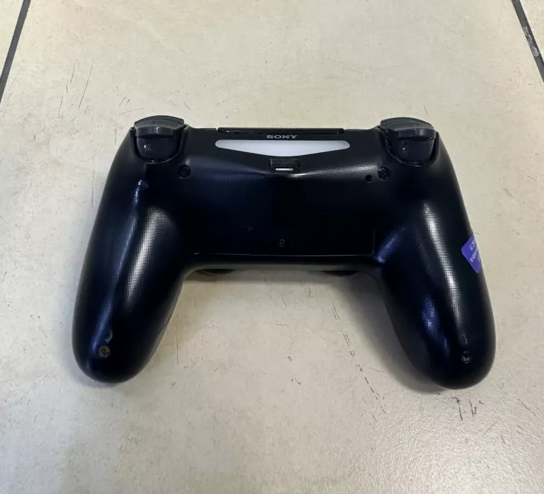 KONSOLA PLAYSTATION 4 PRO 1TB BLACK (CUH-7216B) + PAD/KONTROLER - KOMPLET