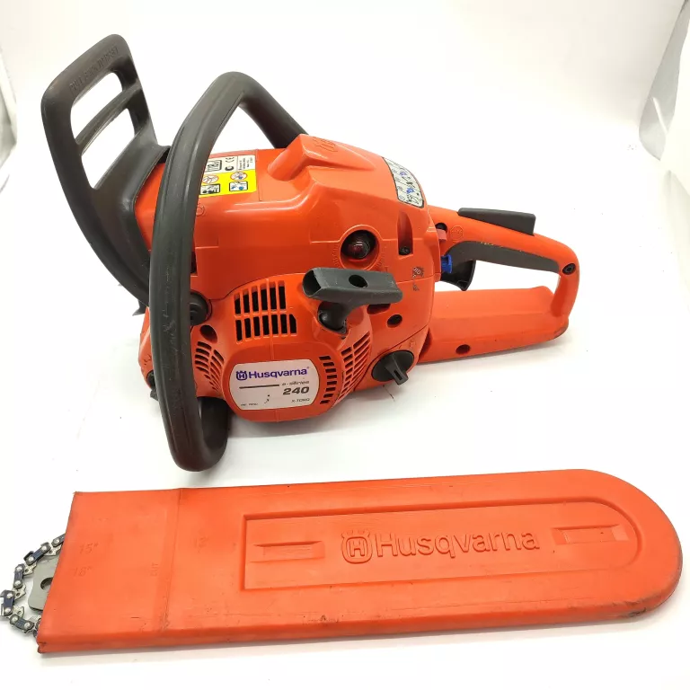PIŁA SPALINOWA HUSQVARNA 240E 1.5 KW / 2.0 KM OPIS