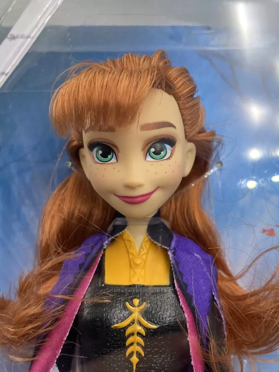 LALKA  DISNEY FROZEN II HASBRO 92451 ANNA KRAINA