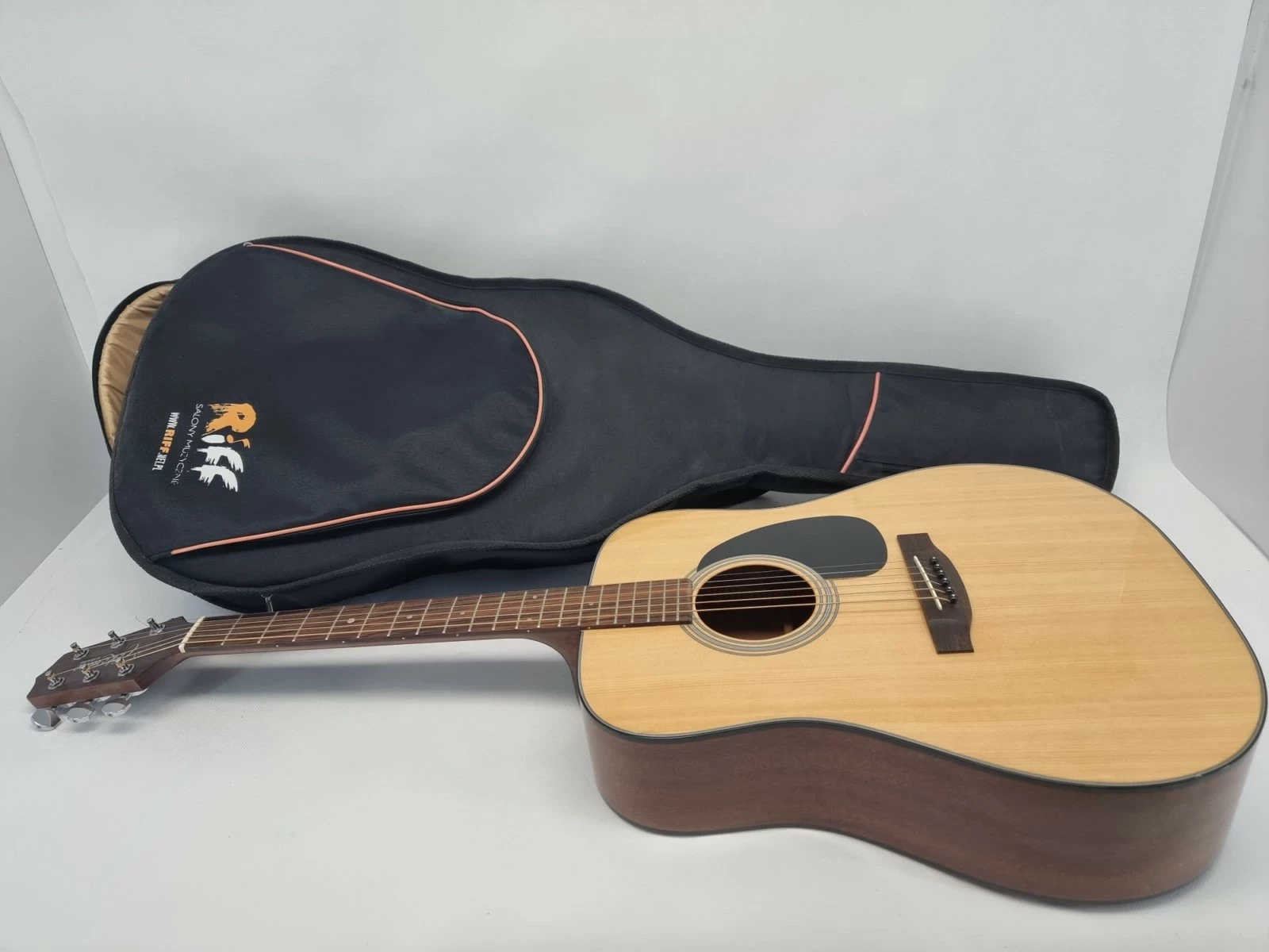 gitara-klasyczna-takamine-g320s-dabrowszczakow-1811-sj-olsztyn