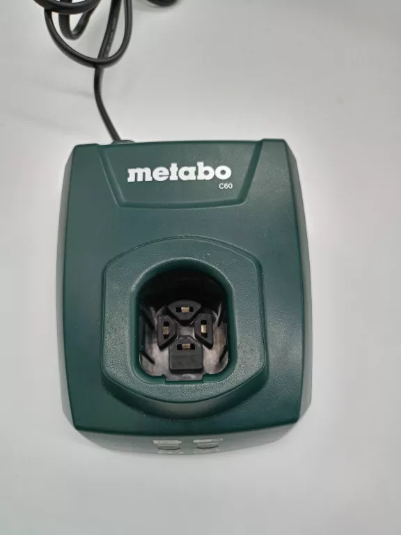 wkretarka-metabo-d-72622-walizka-2xaku-ladowarka-napiecie-v-128551-6