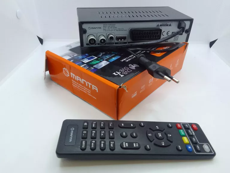 TUNER DVB-T2 MANTA DVBT024PRO KOMPLET