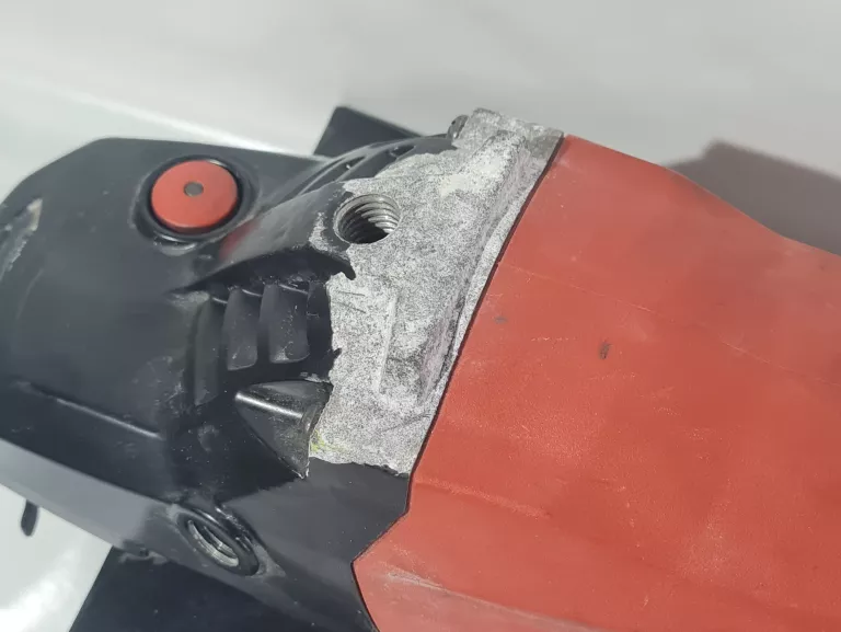 SZLIFIERKA KĄTOWA HILTI AG 230-27DB