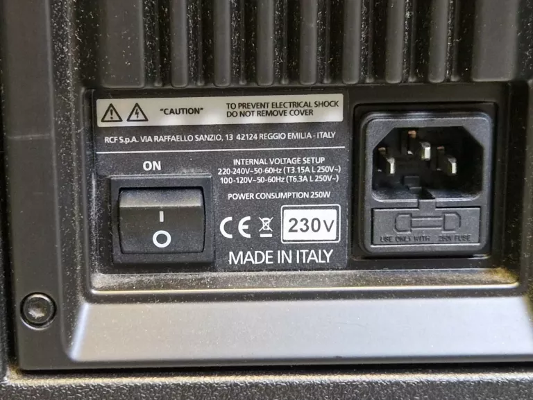 RCF ART 712 A MKII AKTYWNA KOLUMNA O MOCY RMS 700W