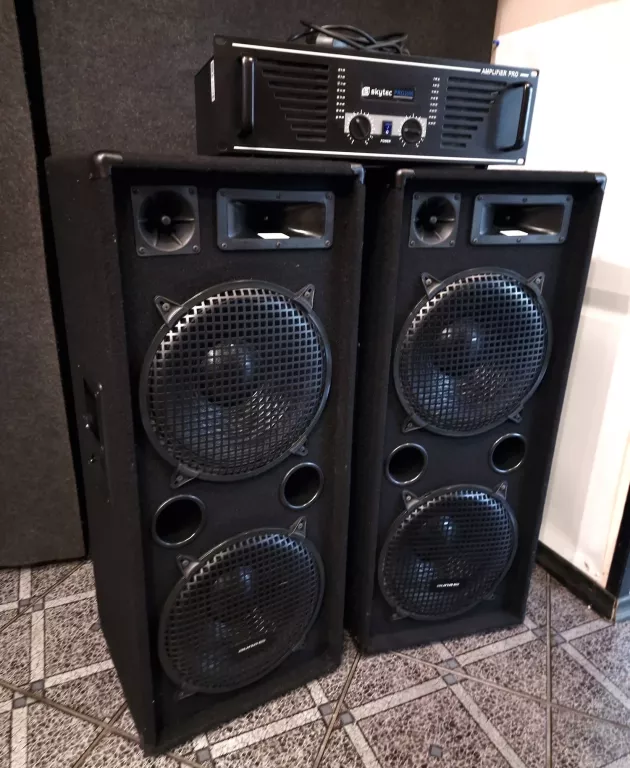 WZMACNIACZ SKYTEC PRO1000 + KOLUMNY AUNA X2