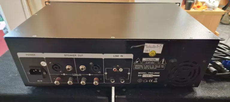 WZMACNIACZ SKYTEC PRO1000 + KOLUMNY AUNA X2