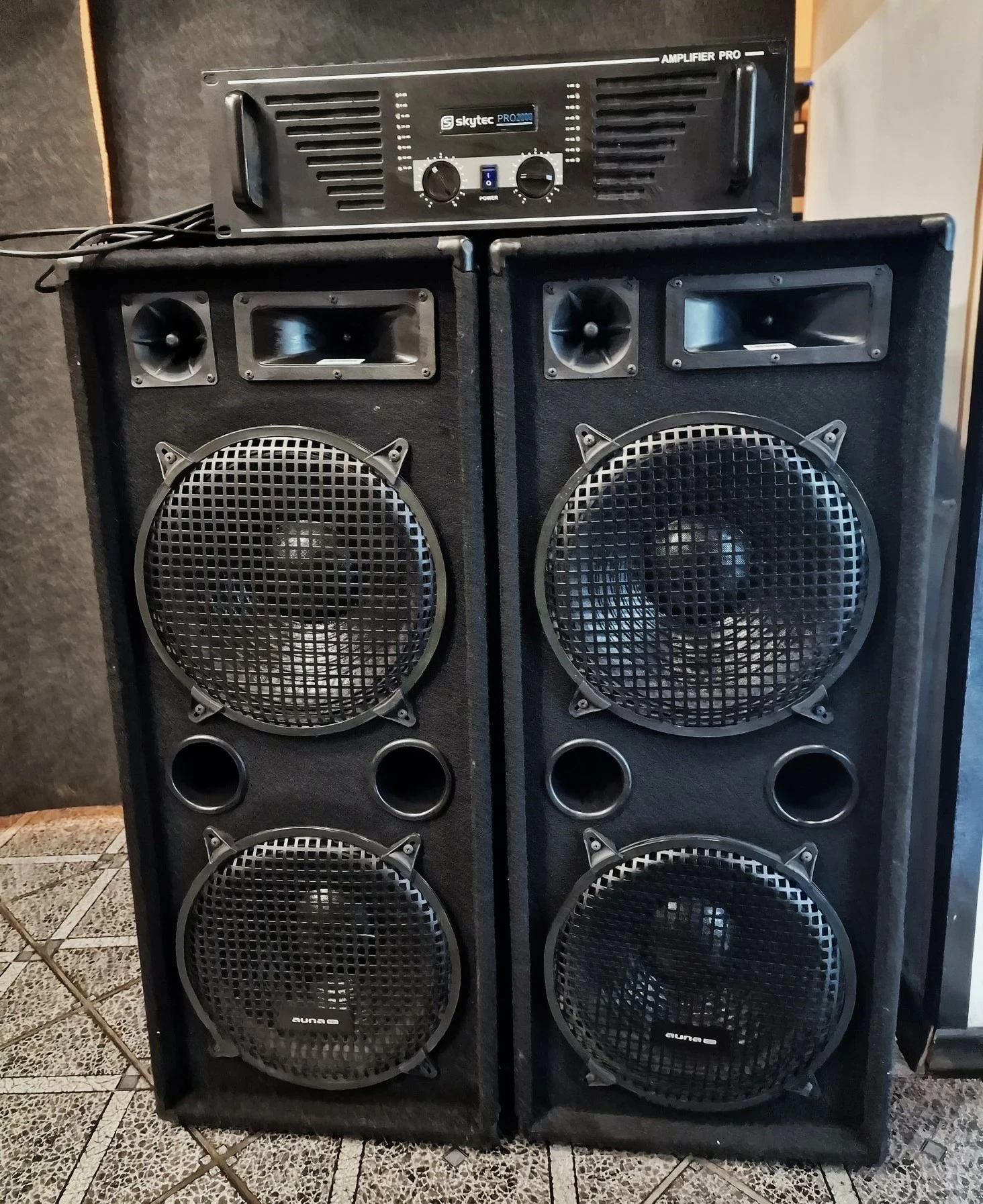 wzmacniacz-skytec-pro1000-kolumny-auna-x2-stan-11323-2