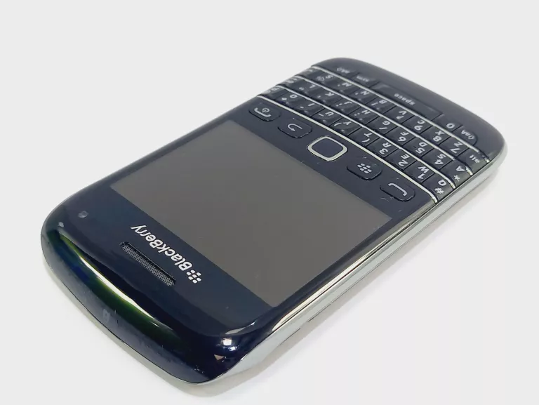 TELEFON BLACKBERRY BOLD 9790