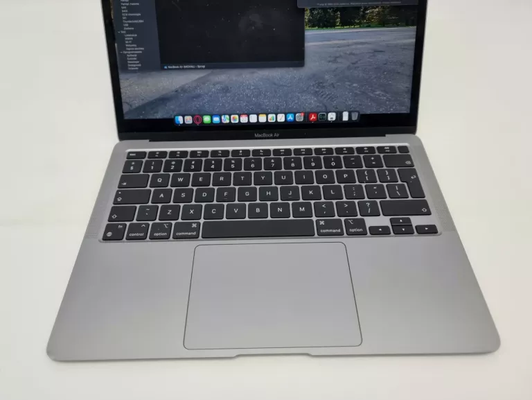 APPLE MACBOOK AIR M1/8GB/256GB SSD