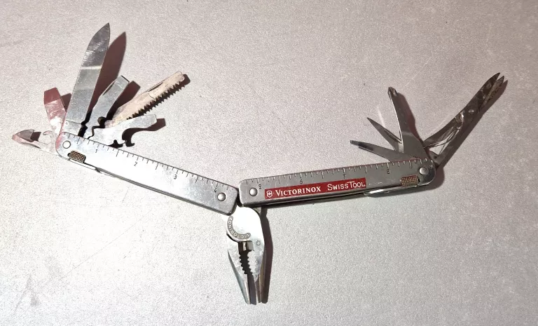 scyzoryk-victorinox-swisstool-liczba-dodatkowych-narzedzi-30