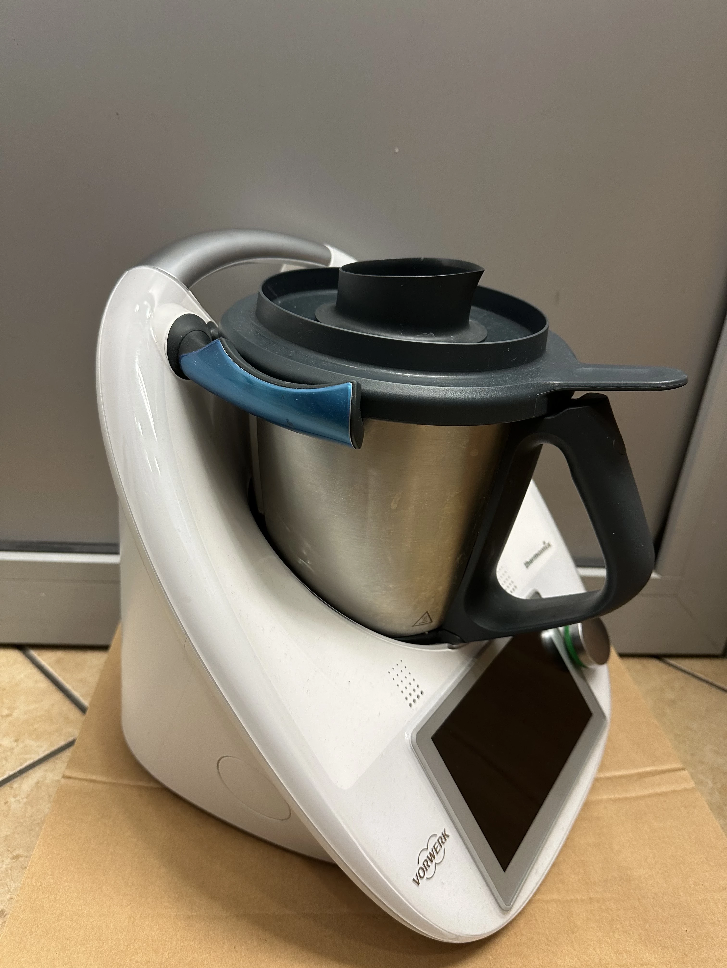 robot-kuchenny-vorwerk-thermomix-tm6-bialy-stan-igla-stan-11323-2