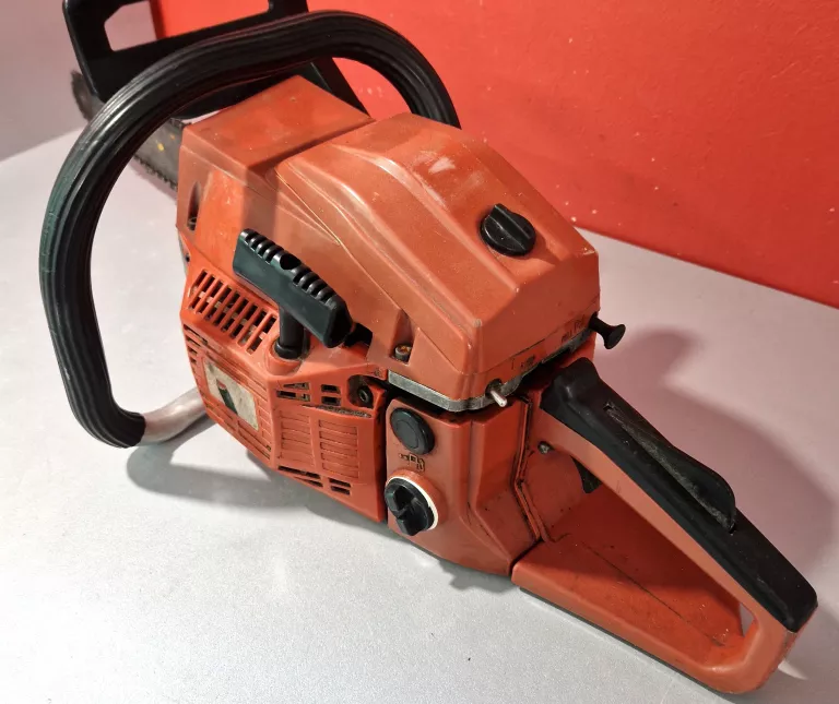 pila-spalinowa-husqvarna-stan-uzywany