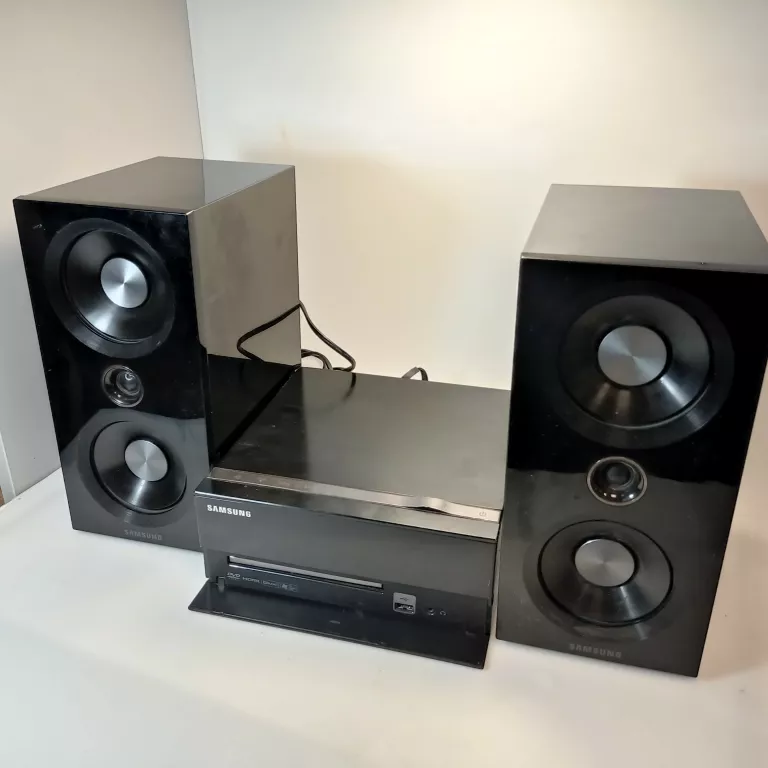 WIEŻA SAMSUNG MM-C530D