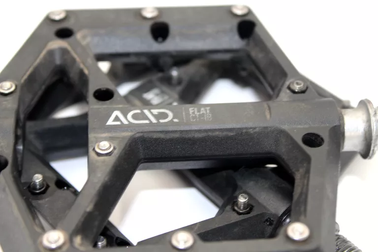 pedaly-platformowe-cube-acid-flat-c1-ib-czarne-model-flat-c1-ib