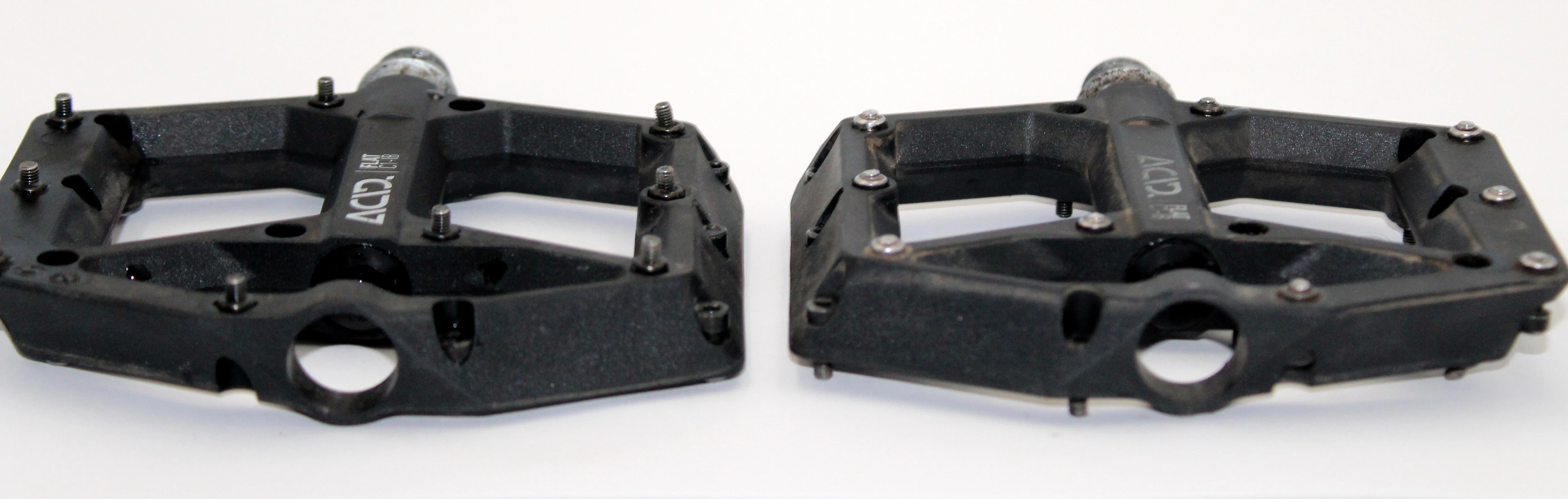 pedaly-platformowe-cube-acid-flat-c1-ib-czarne-kolor-dominujacy-czarny