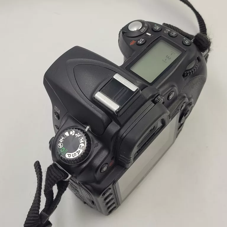 APARAT NIKON D90 KORPUS+ ŁADOWARKA! POLECAM!