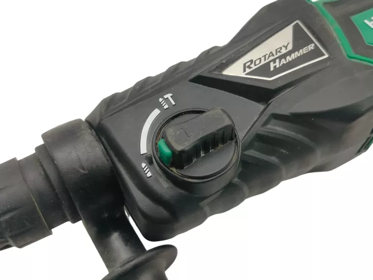 mlotowiertarka-hitachi-dh26pb-830w-funkcyjnosc-2-funkcyjny-wiercenie-z-i-bez-udaru