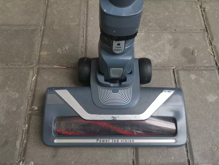 ODKURZACZ PIONOWY TEFAL X-FORCE FLEX 11.60