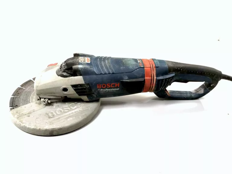 BOSCH SZLIFIERKA KĄTOWA GWS 26-230 KPL Z WALIZKĄ