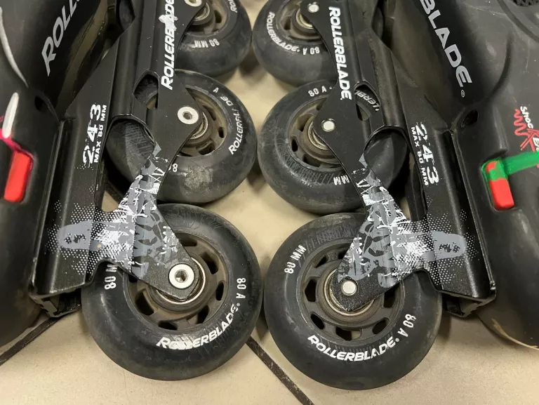 ROLKI ROLLERBALDE TWISTER 243 ROZMIAR 44