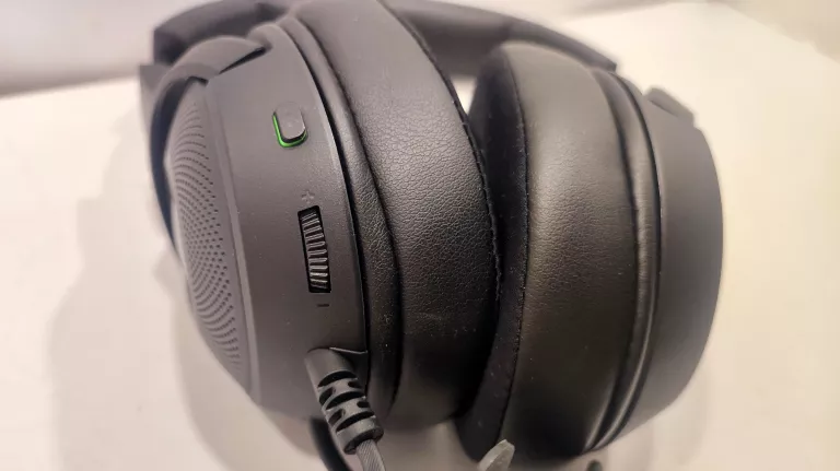 SŁUCHAWKI RAZER KRAKEN V3 X CZARNE KOMPLET