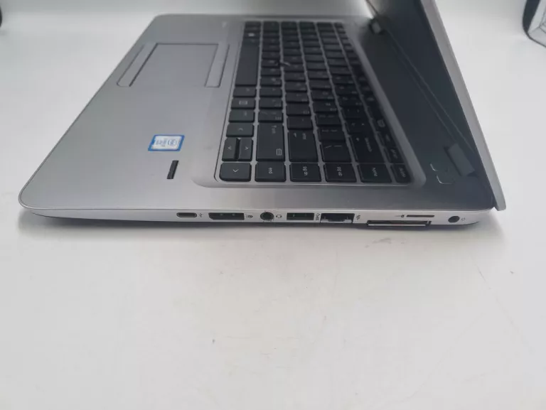 LAPTOP HP ELITEBOOK 840 G3 USZK. PRZYCISKI NA TOUCHPADZIE I5 4GB RAM WIN10