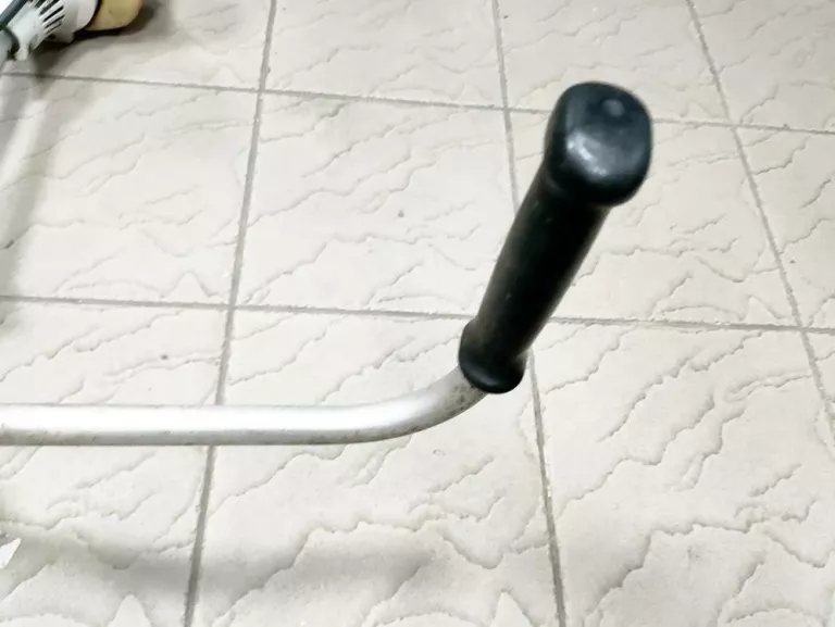 kosa-spalinowa-stihl-fs130-zasilanie-209202-1769278