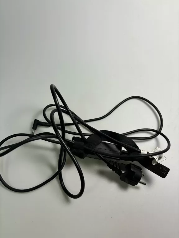 laptop-hp-pavilion14-ba022nw-dotykowy-ladowarka-przekatna-ekranu-1400