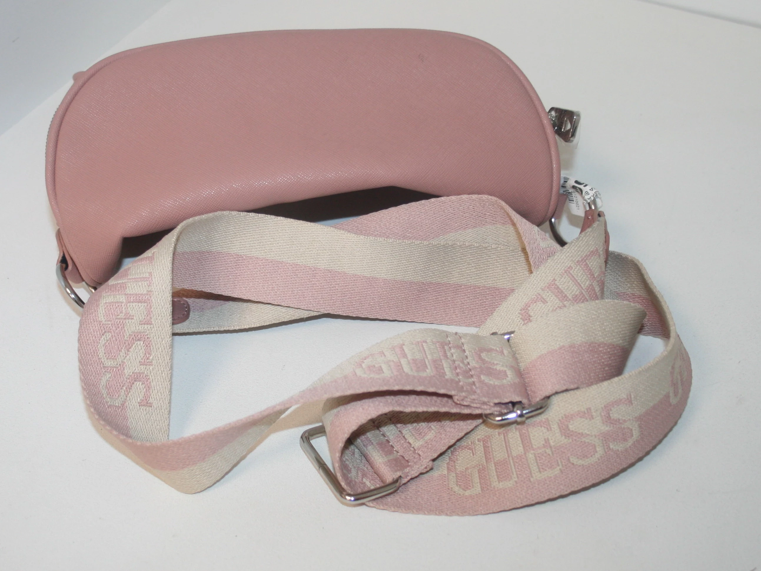 torebka-guees-rozowa-biodrowa-rodzaj-biodrowa