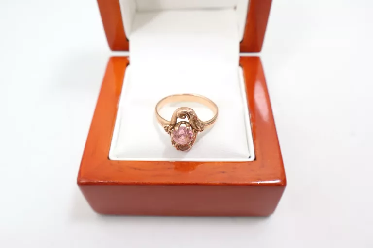 piekny-zloty-pierscionek-311g-585-rodzaj-2205-2