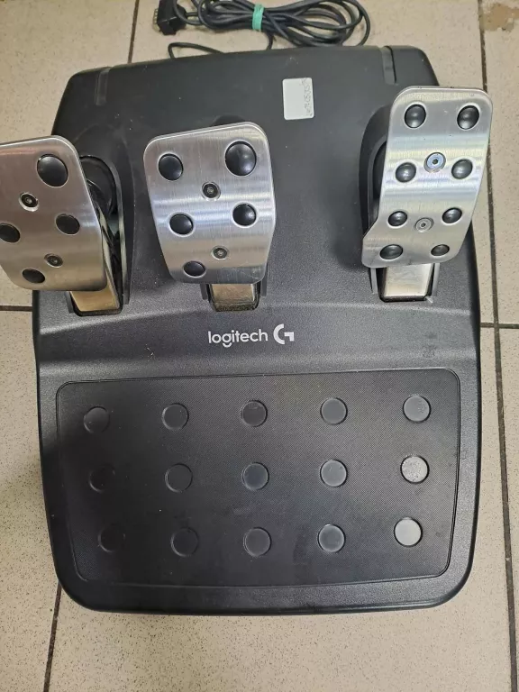 KIEROWNICA LOGITECH G29 + PEDAŁY