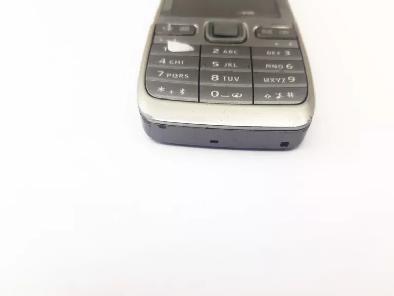 TELEFON NOKIA BIZNES E 52