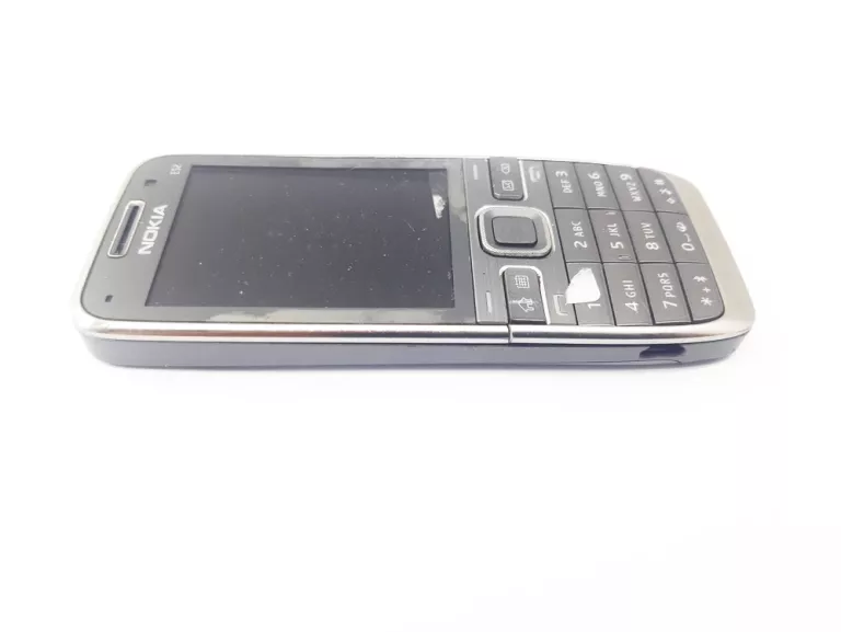TELEFON NOKIA BIZNES E 52