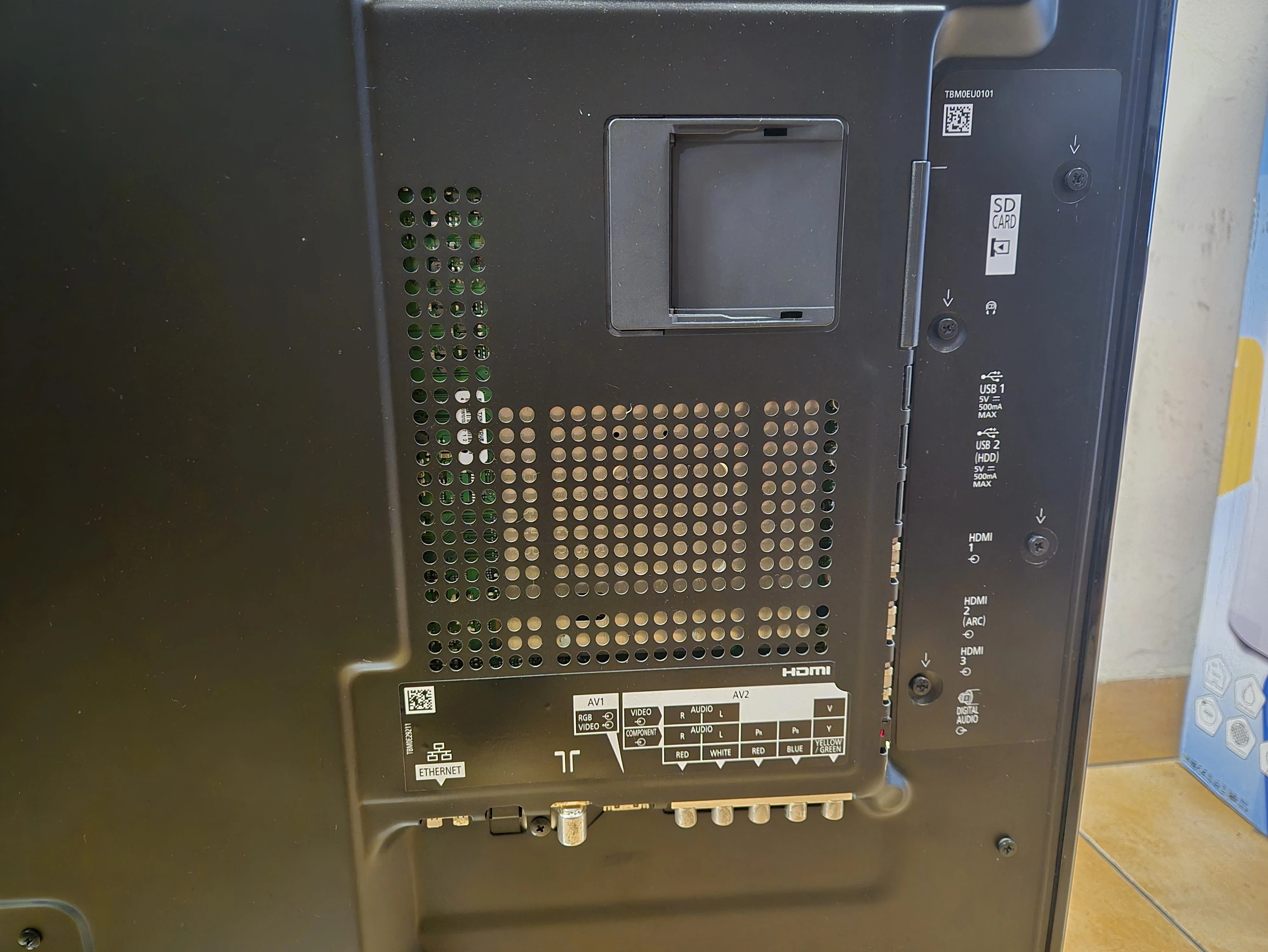 telewizor-panasonic-tx-l42et60e-marka-panasonic